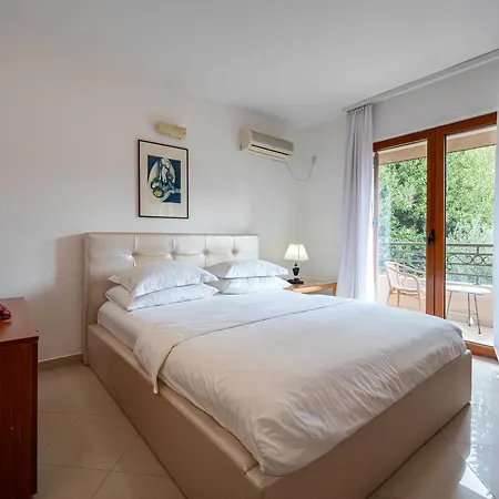 Apartment Maslina