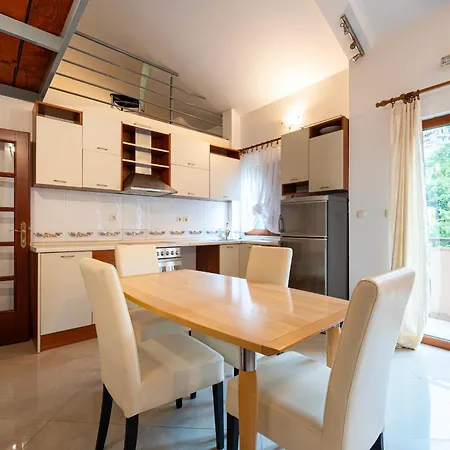 Maslina Apartment Budva