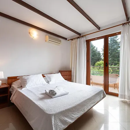 Apartment Maslina Budva